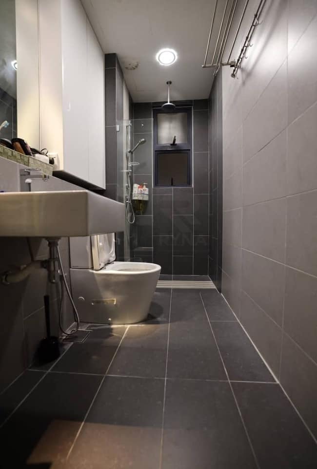 Fully Furnished Eight Kinrara Condo Puchong - photo 3
