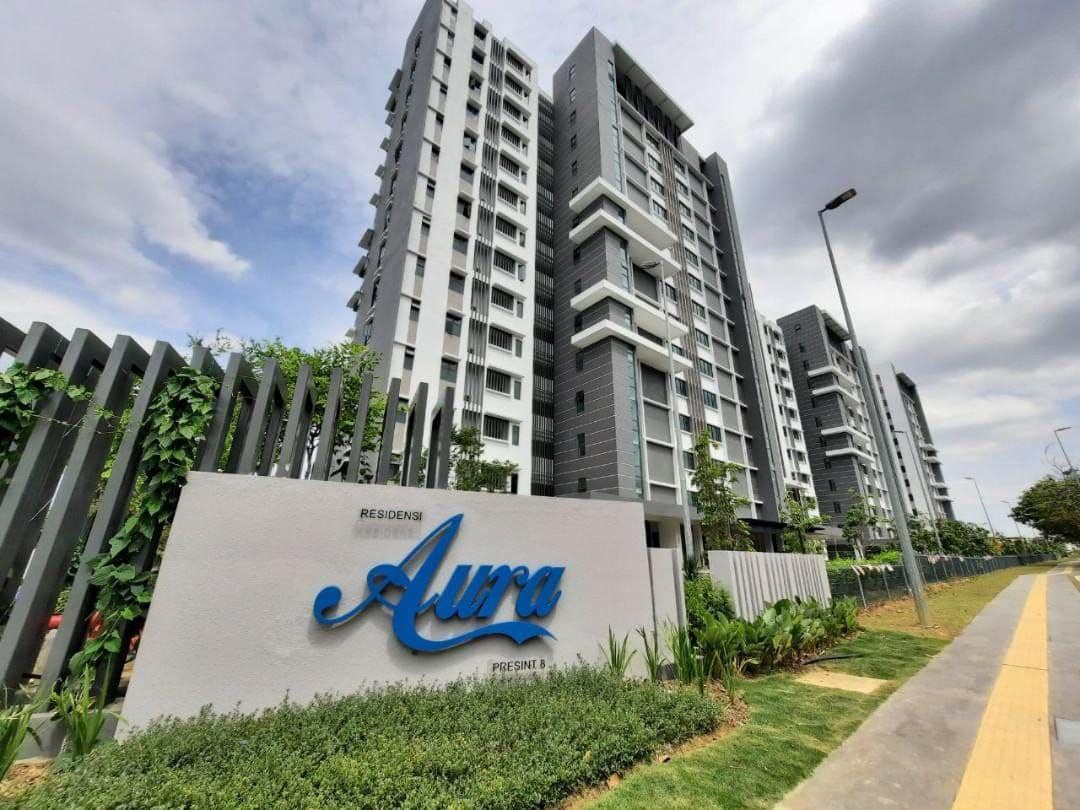 Aura Residence ...