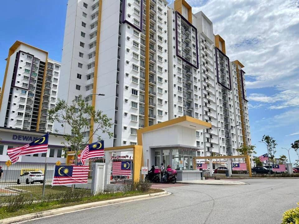 De Cendana Apartment ...
