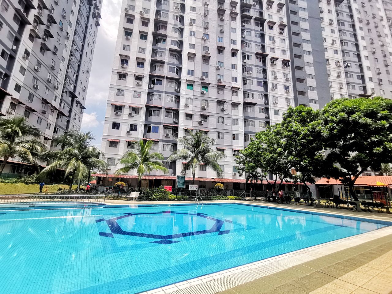 Vista Serdang Apartment - photo 2