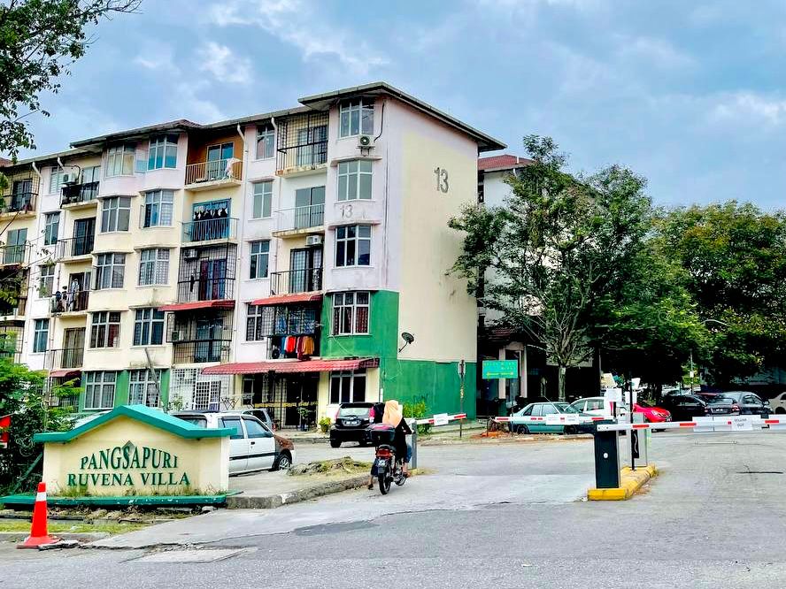 Ruvena Villa ...