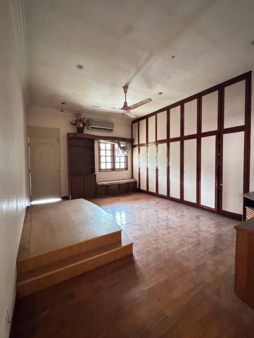 2 Storey Semi-D Shop Lot Greenlane - photo 2