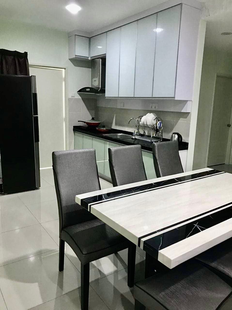 The Peak Residence - photo 4