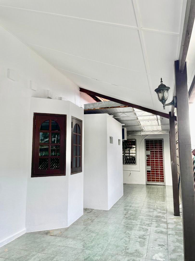 Single Storey Semi-D House - photo 7