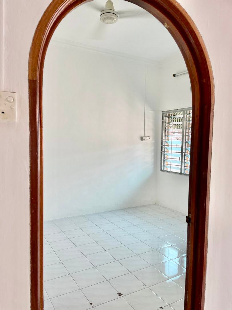 Single Storey Semi-D House - photo 10