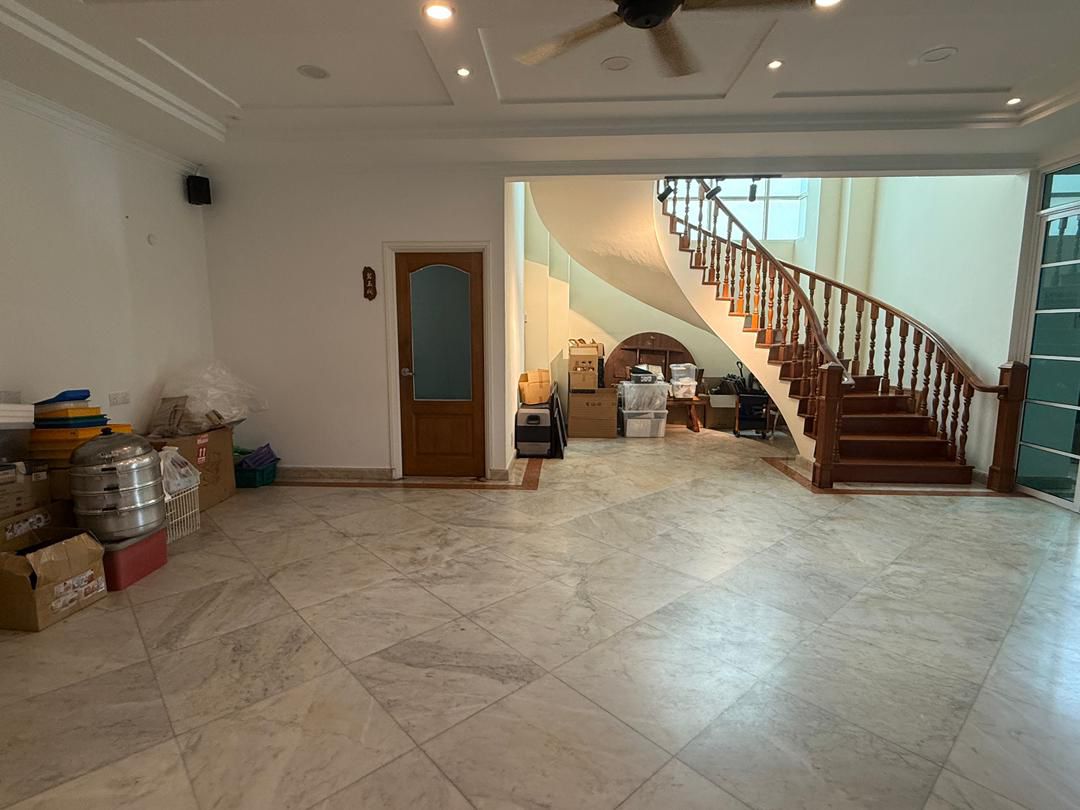 3Storey Bungalow House Pulau Tikus - photo 8