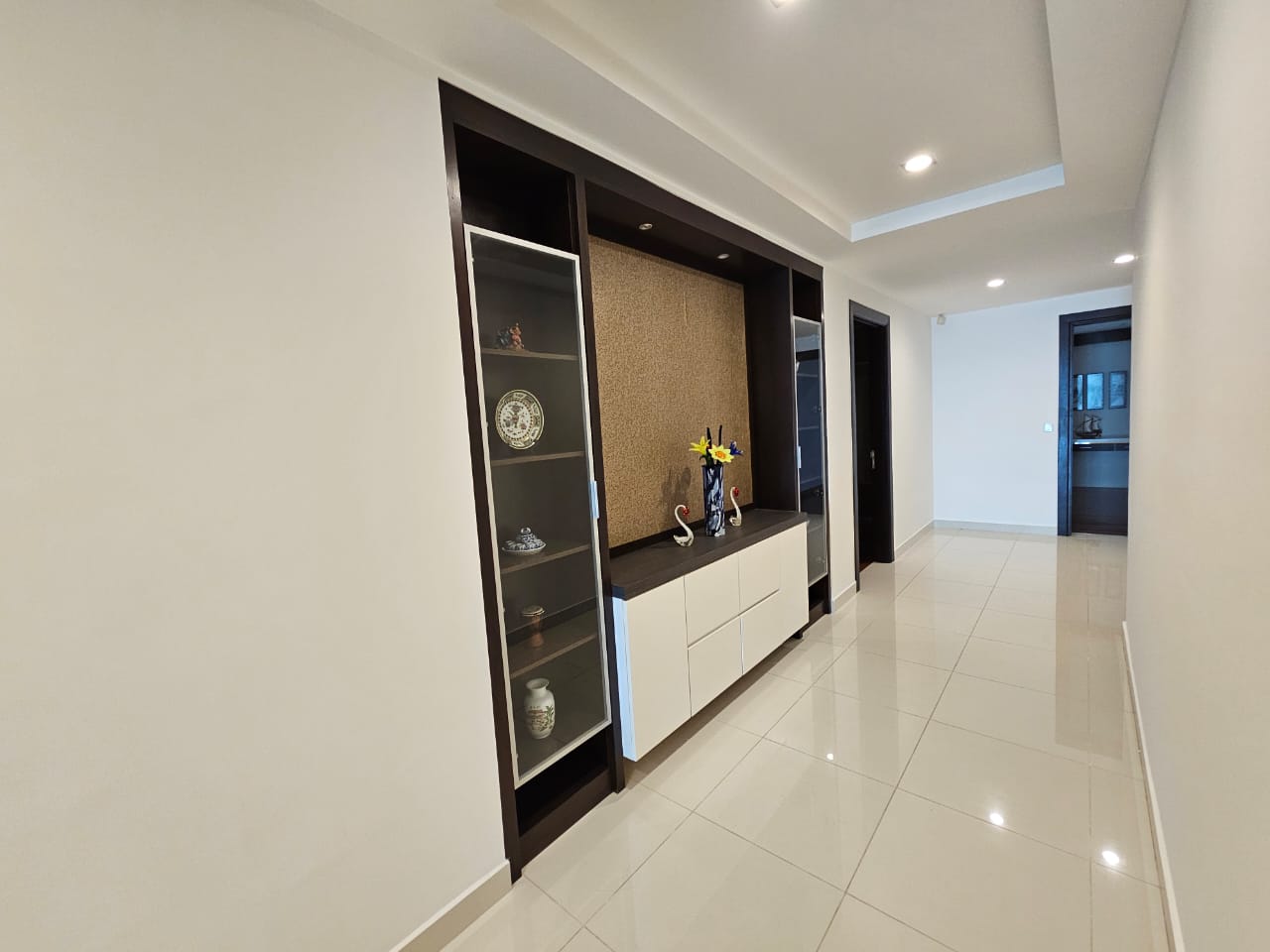 Gurney Paragon - photo 11