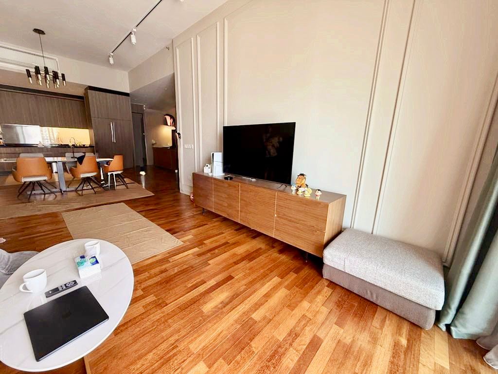 Straits Residences