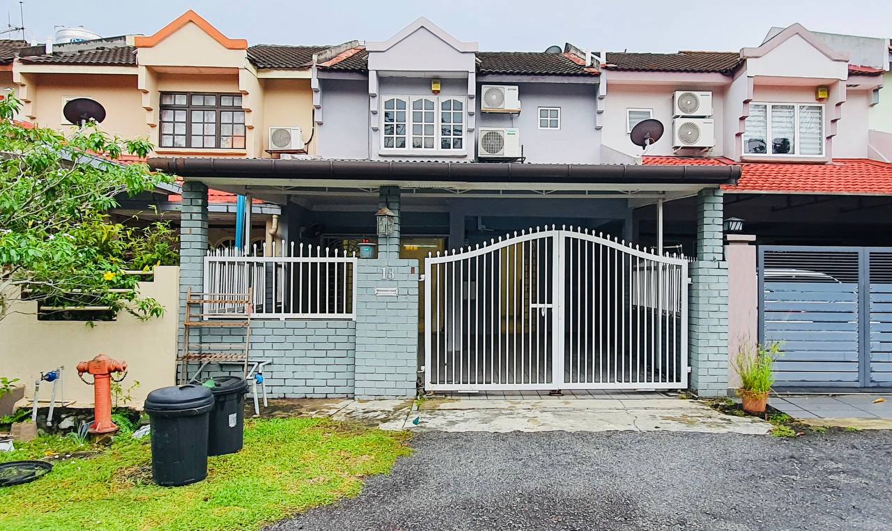 taman pinggiran batu ...