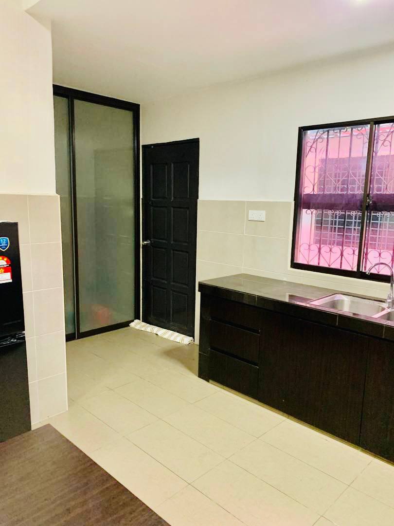 Single Storey End Lot Taman Ehsan Kepong, KL - photo 11