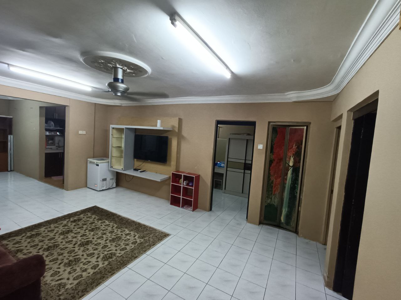 Ground Floor Saujana Apartment, Damansara Damai - photo 3