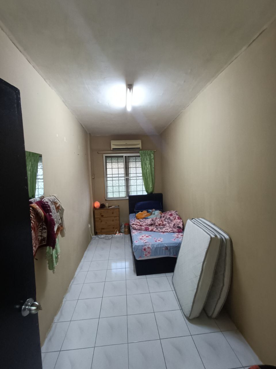 Ground Floor Saujana Apartment, Damansara Damai - photo 9