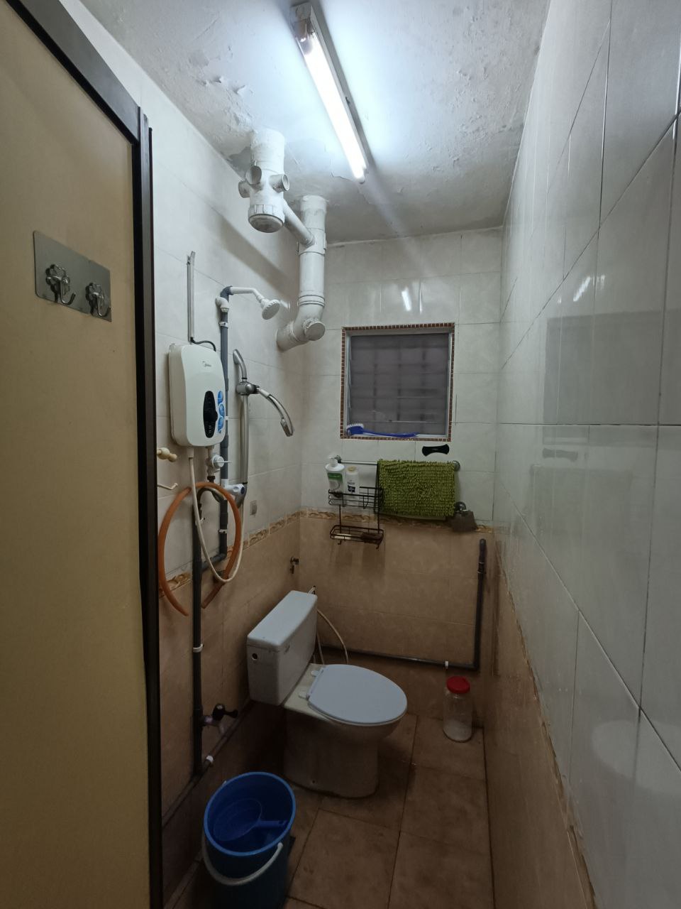 Ground Floor Saujana Apartment, Damansara Damai - photo 12