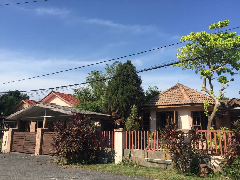 BUNGALOW SINGLE STOREY  SUNGAI RAMAL DALAM - photo 1