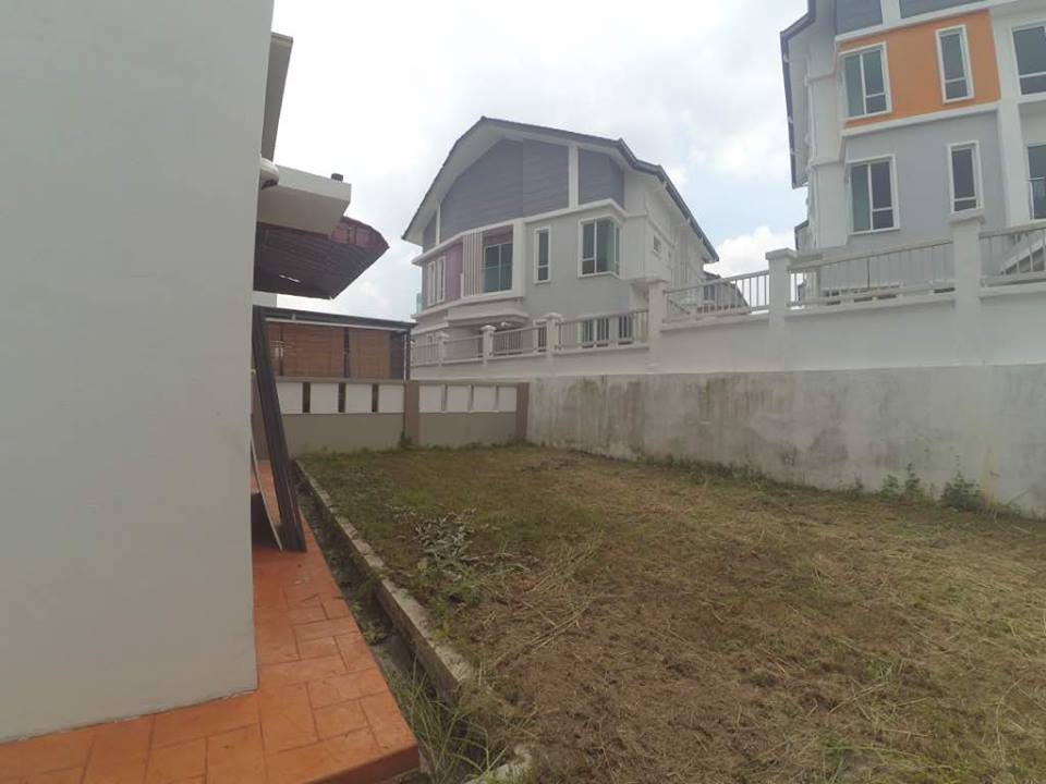 Semi-D Taman Bunga Kantan Kajang - photo 5