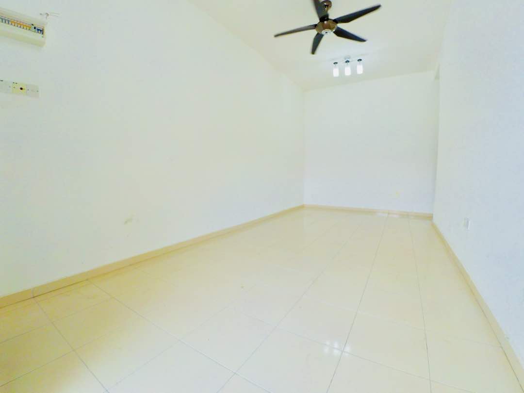 SINGLE STOREY TERRACE AT NUSARI AMAN 1, SENDAYAN - photo 5
