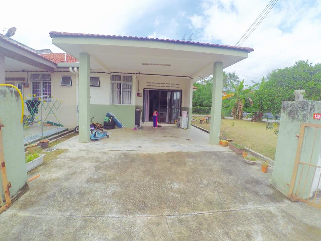 Single Storey Corner Lot Taman Jemerlang Panchor - photo 4