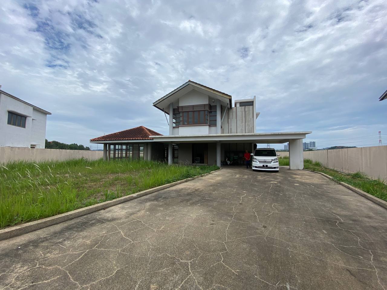 Double Storey Bungalow Banyan Close, Bandar Bukit Mahkota, Kajang