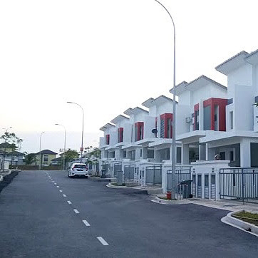 DOUBLE STOREY HOUSE, BANDAR WARISAN PUTERI, SEREMBAN
