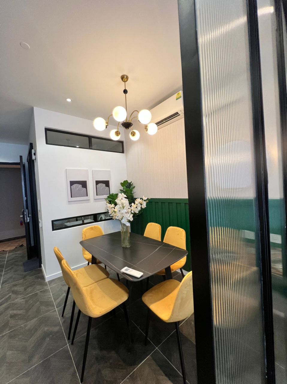 Scarletz Suites Klcc Studio Unit For Sale - photo 4