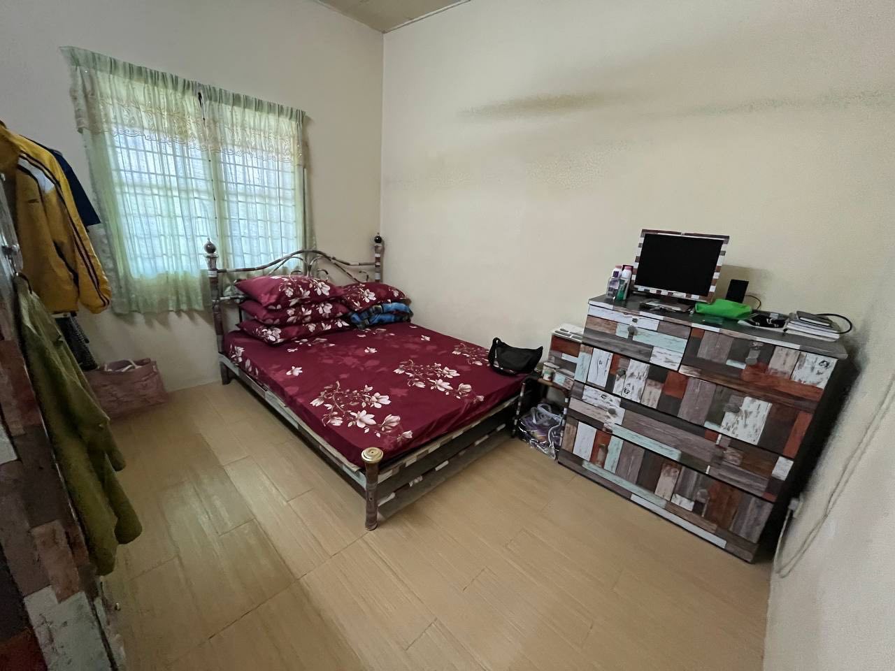 Single Storey Terrace Bandar Bukit Mahkota - photo 3
