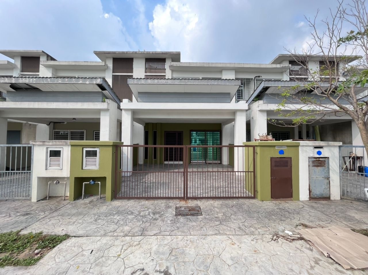 Double Storey Terrace Taman Alam Indah Seksyen 33 - photo 1