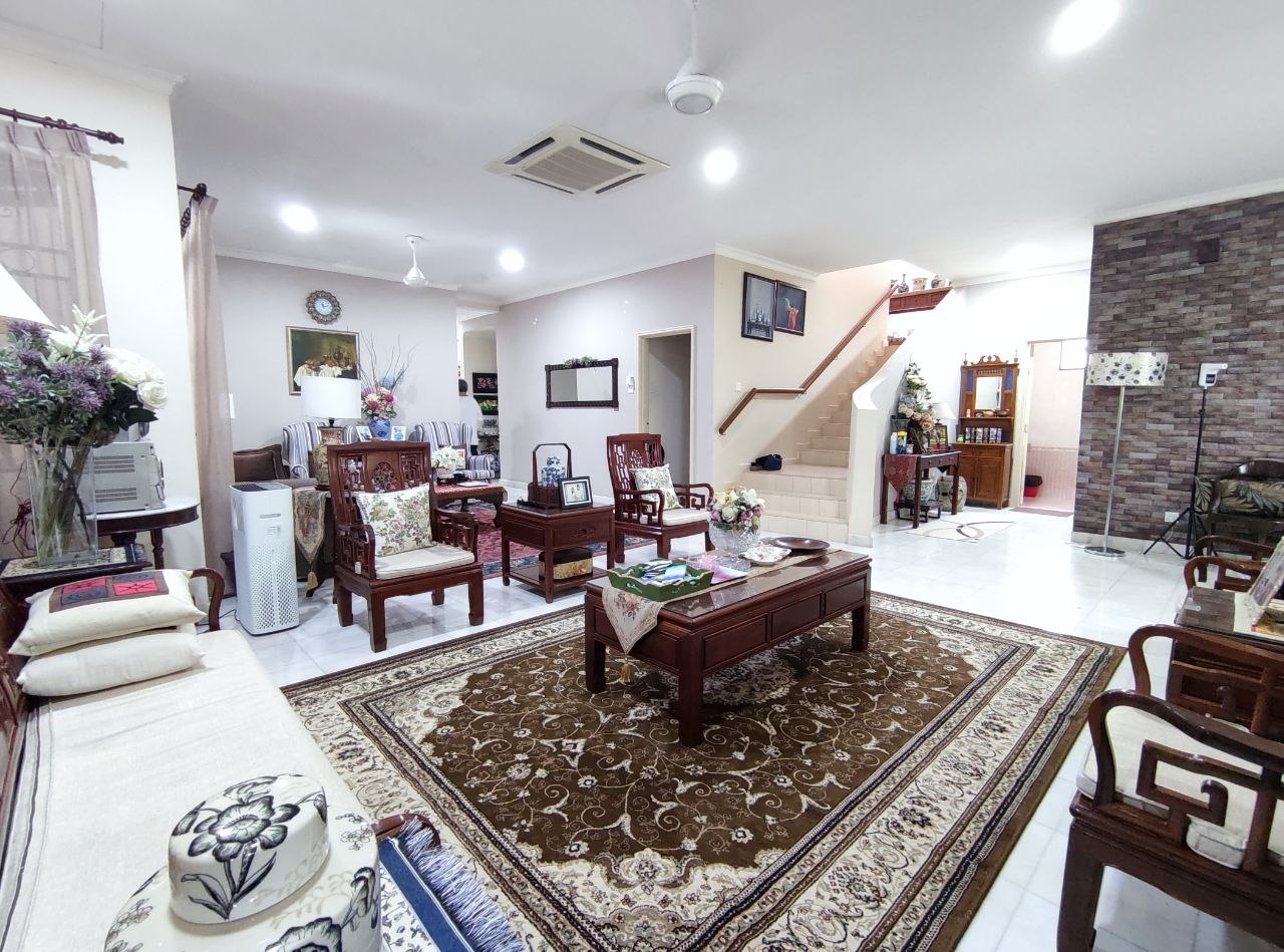 Double Storey Bungalow Pearl Villa Bandar Mahkota - photo 2