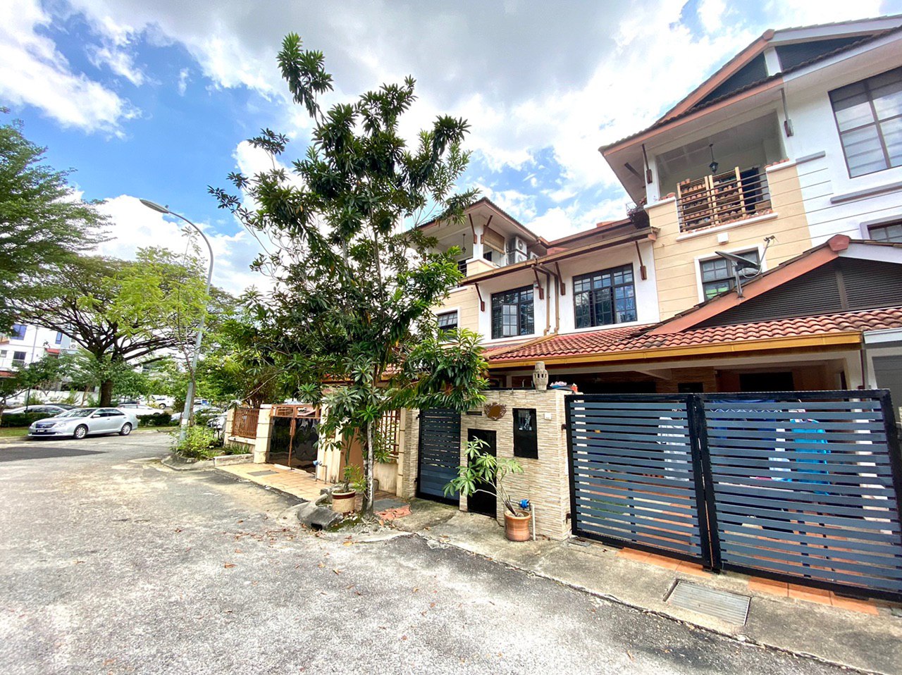 Triple Storey Terrace House Mutiara Bukit Jalil