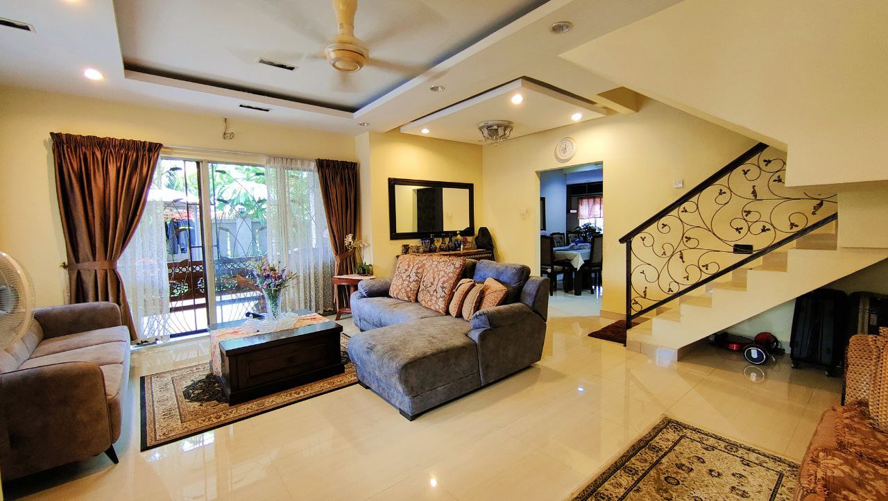 Double Storey Corner Lot Lestari Perdana