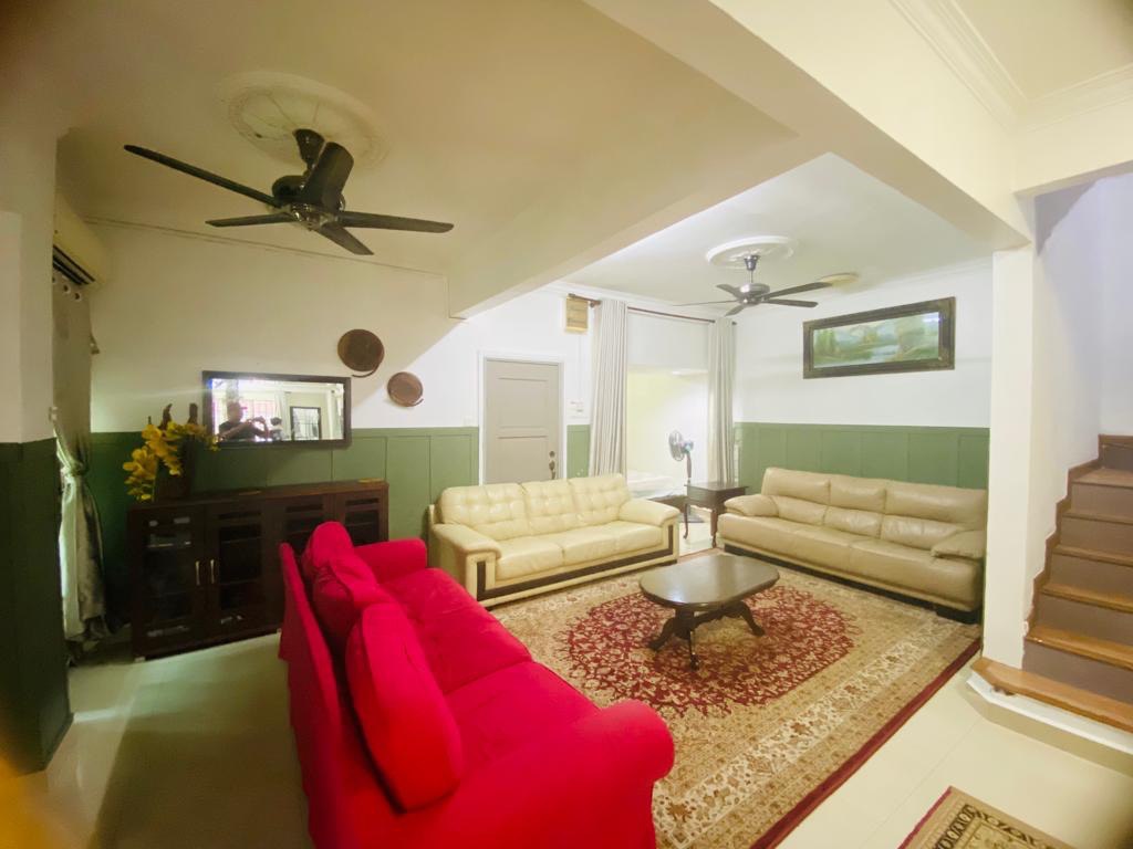 Double Storey Corner Lot Taman Pinggiran USJ 1 - photo 3