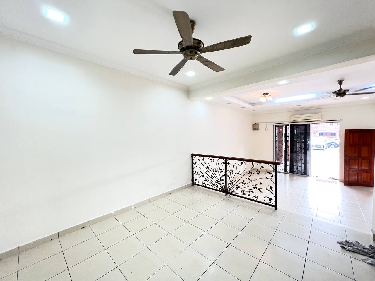 Double Storey Terrace Alam Budiman Shah Alam - photo 3