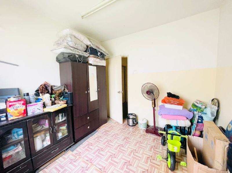 Flat Kos Rendah Taman Kinrara Puchong - photo 9