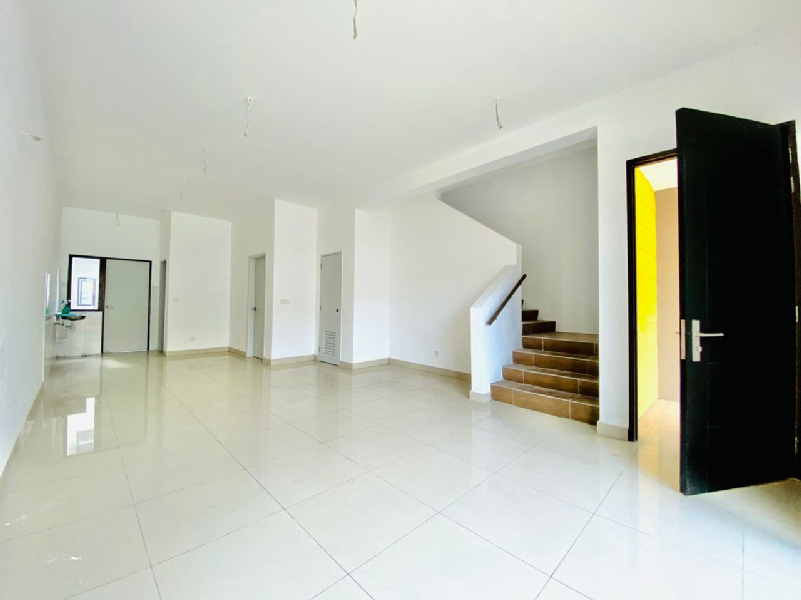 Double Storey Terrace Bandar Mahkota Banting - photo 4