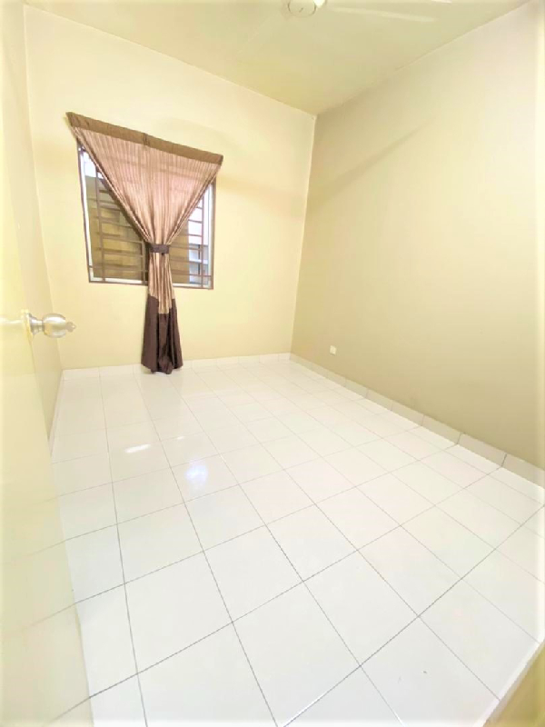 Kinrara Mas Condominium, Bukit Jalil - photo 5