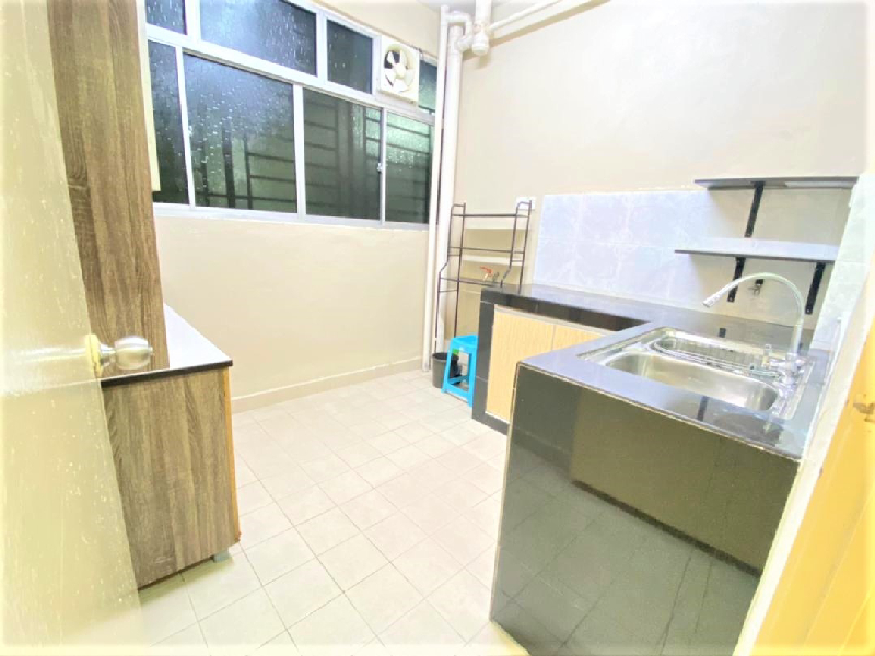 Kinrara Mas Condominium, Bukit Jalil - photo 6