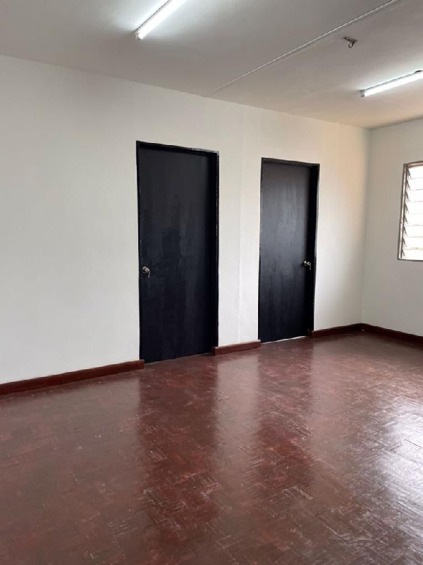 Flat PKNS Seksyen 8 Shah Alam - photo 3