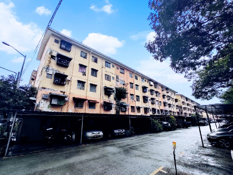 Flat Puchong Permai - photo 1