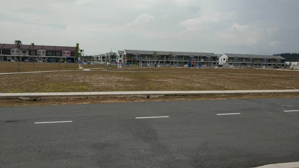 Corner Lot facing open Kota Warisan - photo 12