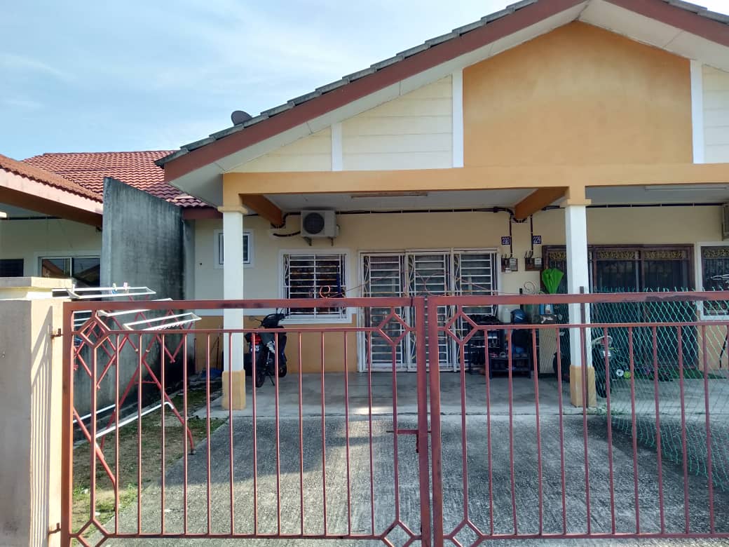 Single Storey Terrace House Bandar Sri Sendayan - photo 1