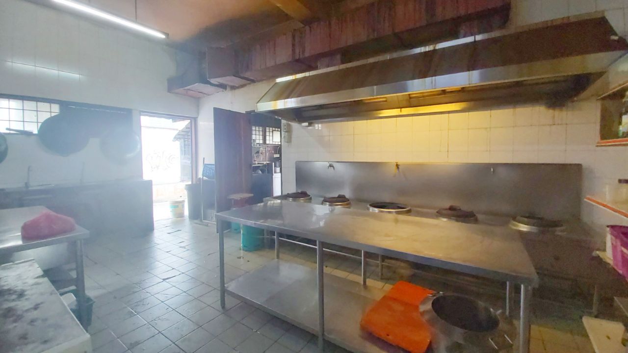 Sek 8 Shah Alam Jalan Muara 2 sotrey shop - photo 6