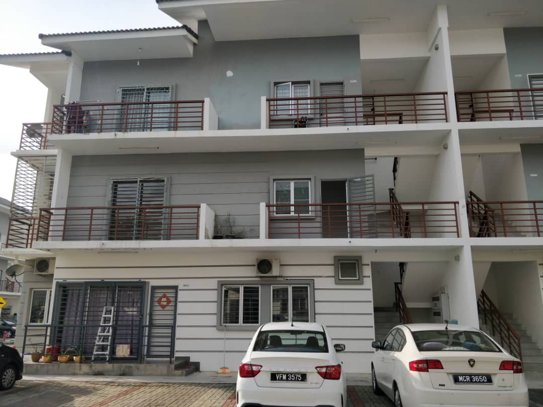 Townhouse Suci Bandar Ainsdale Seremban