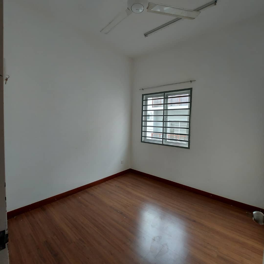 Townhouse Suci Bandar Ainsdale Seremban - photo 3