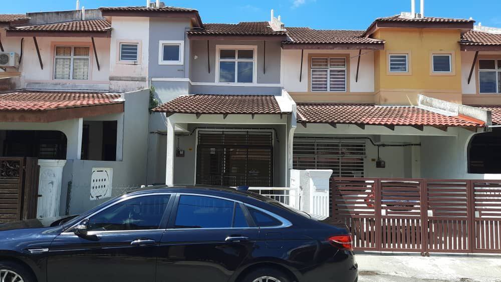 Bandar Springhill 2 storey terrace house PD - photo 1
