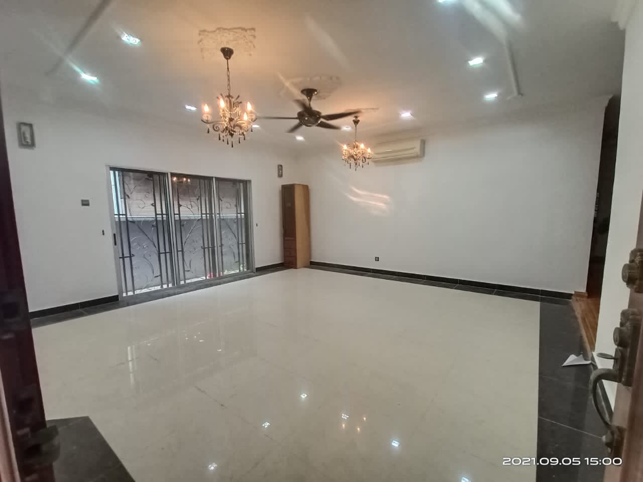 Taman Tuanku Jaafar Semi D SS