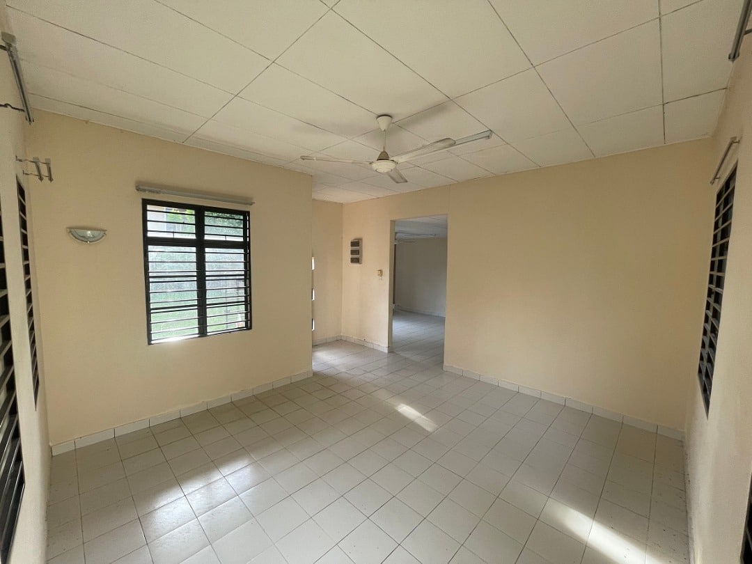 Persada Aman 1 Storey Bungalow - photo 4