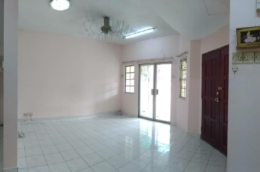 RUMAH TERES 2 TINGKAT BBBANGI SEK4 TAMBAHAN UNTUK DISEWA - photo 6