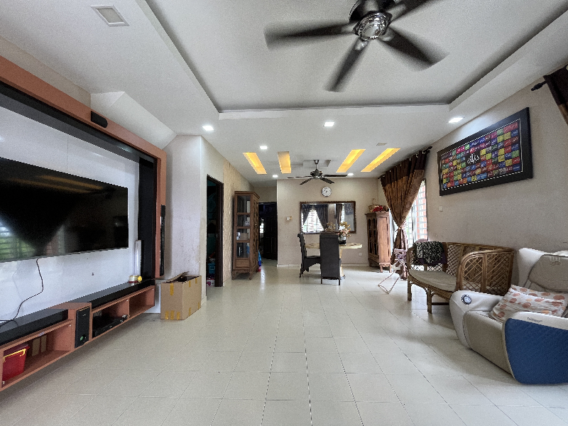 Corner Lot 2 Storey Taman Idaman Murni Salak Tinggi - photo 10