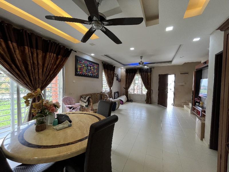 Corner Lot 2 Storey Taman Idaman Murni Salak Tinggi - photo 12