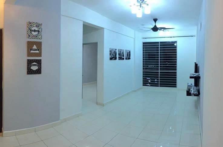 RENOVATED APARTMENT SURIA IXORA SETIA ALAM