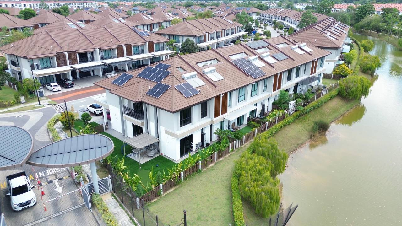 Corner Lot 2-Storey Setia Eco Glades Cyberjaya - photo 8